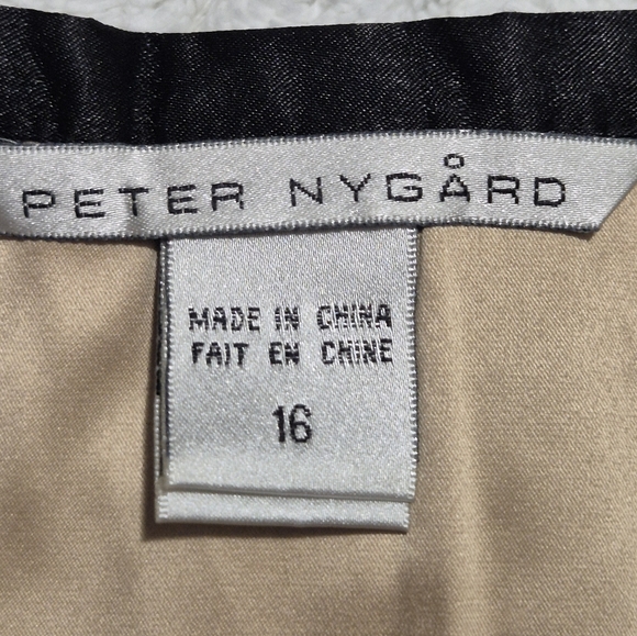 PETER NYGARD Elegant Black-gold Patterned A-Line Skirt..SIZE:16 - Picture 8 of 9